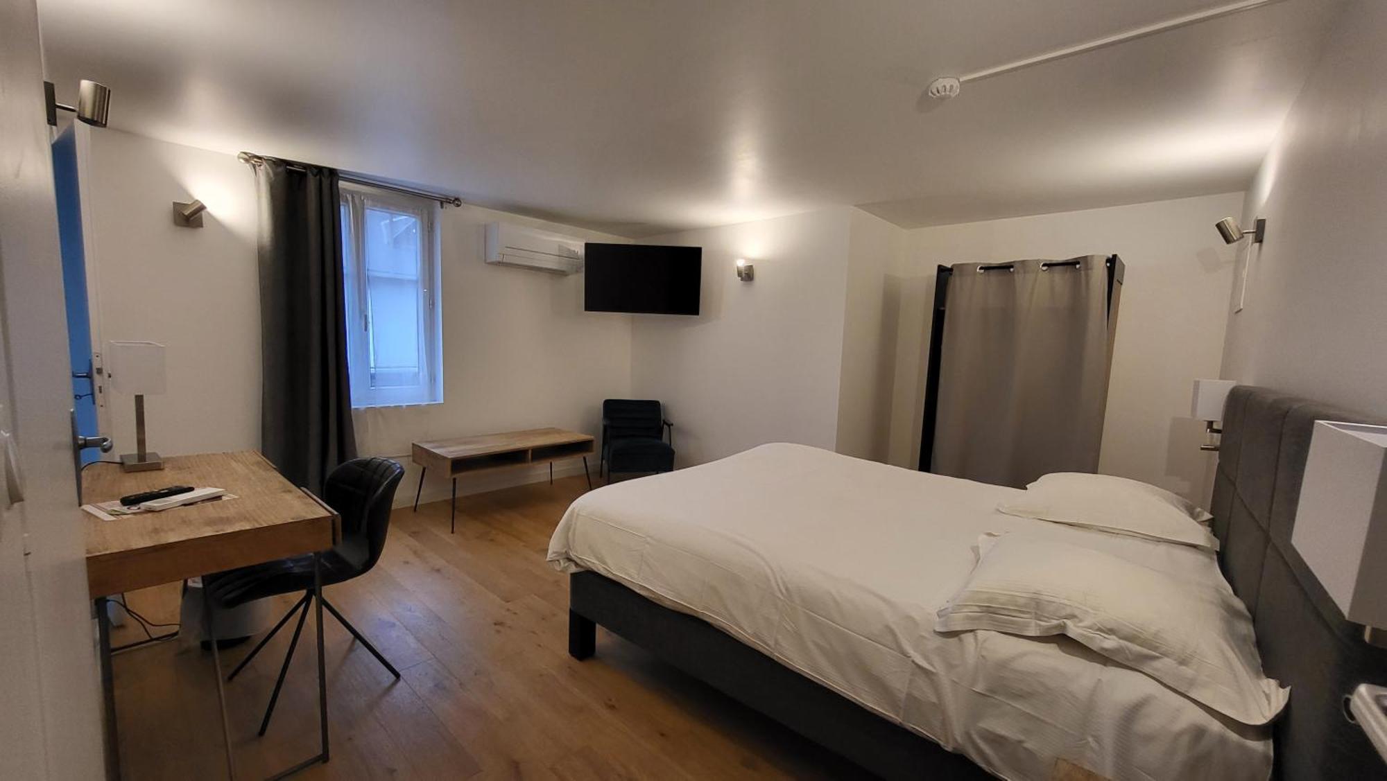 Hotel De Normandie Évreux Eksteriør billede